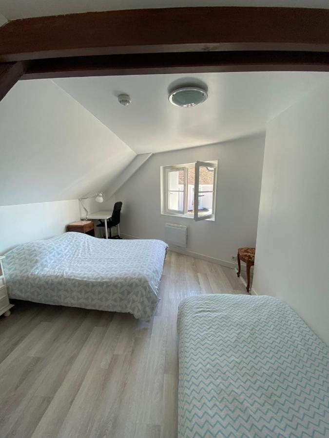 Maison Individuelle Avec Jardin Privatif アヴォン エクステリア 写真