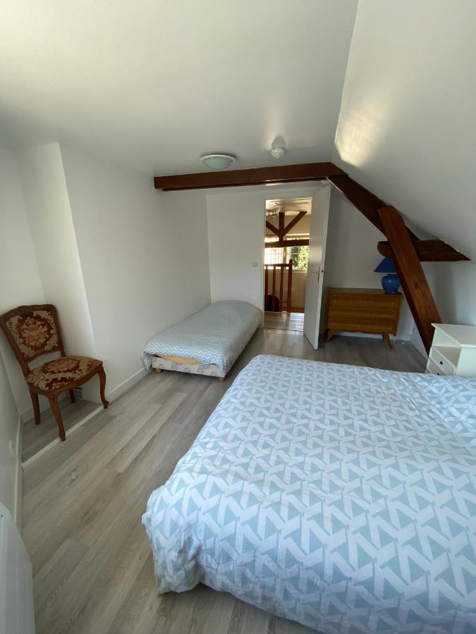Maison Individuelle Avec Jardin Privatif アヴォン エクステリア 写真
