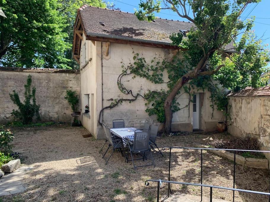 Maison Individuelle Avec Jardin Privatif アヴォン エクステリア 写真